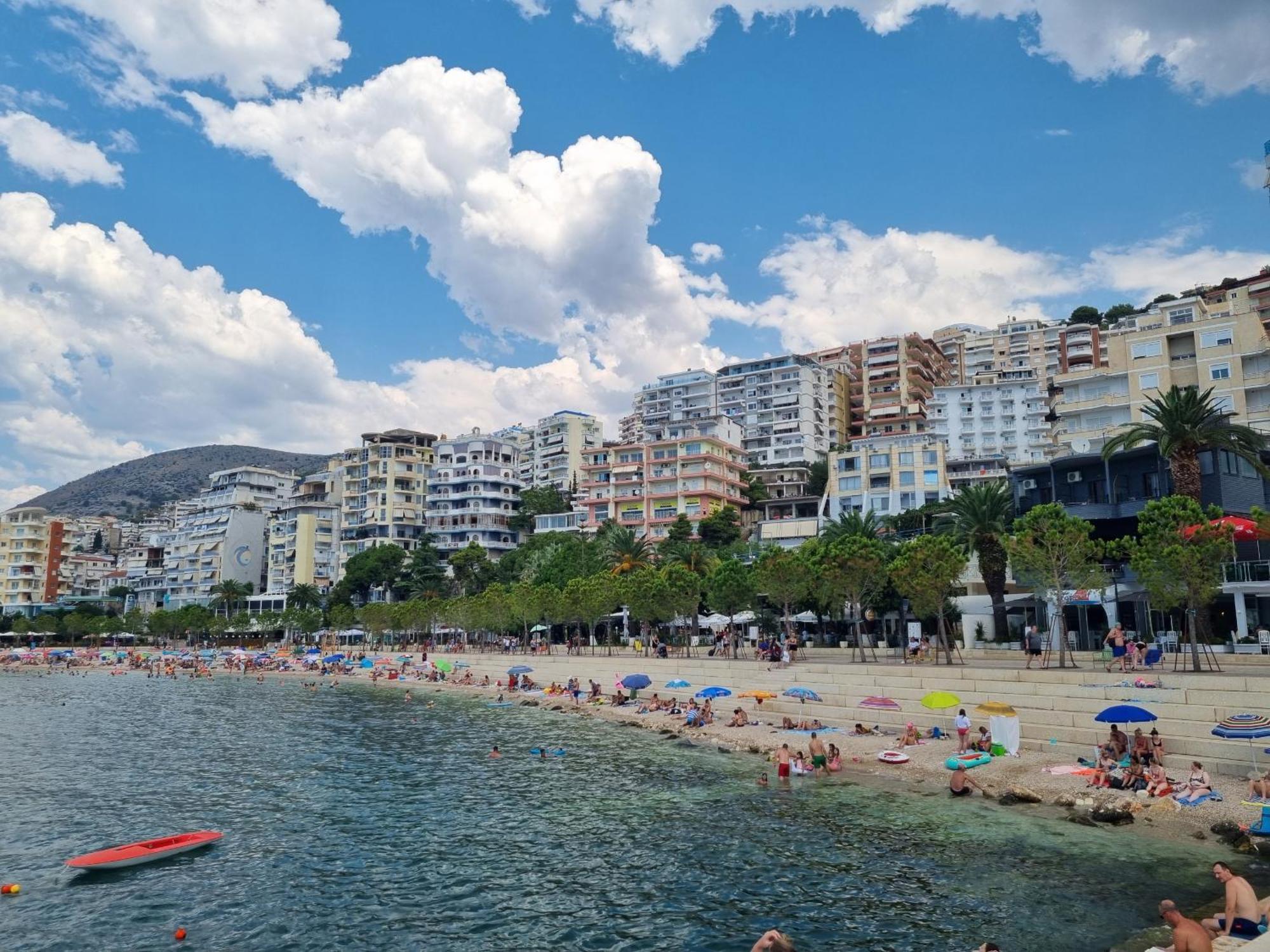Panorama View Apartments Sarande Luaran gambar