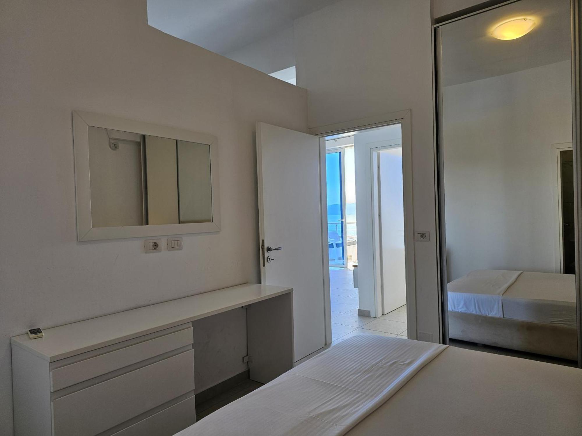 Panorama View Apartments Sarande Luaran gambar
