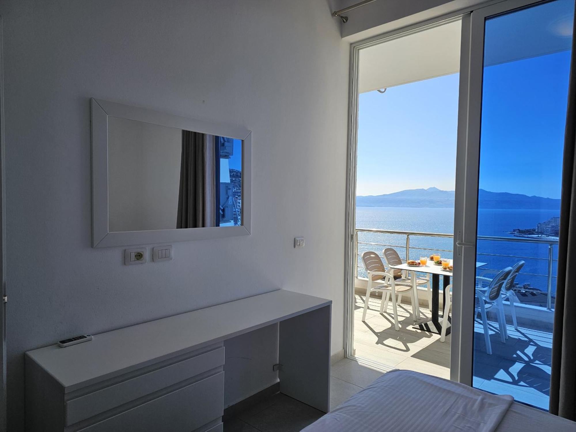 Panorama View Apartments Sarande Luaran gambar